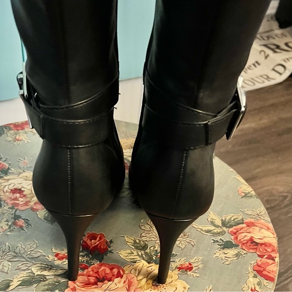 Calvin Klein leather boots - Picture 4 of 5